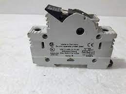 FUSE HOLDER FH81PM30L