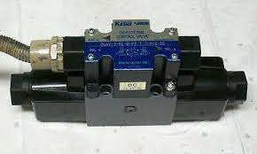 VALVULA DE CONTROL DIRECCIONAL DG4V-3-6C-M-P2-T-7-56