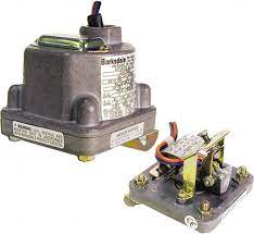 PRESSURE SWITCH D1H-A80SS-S0699