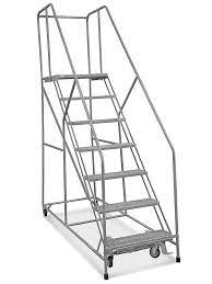 ESCALERA CON RUEDAS H-3132-24